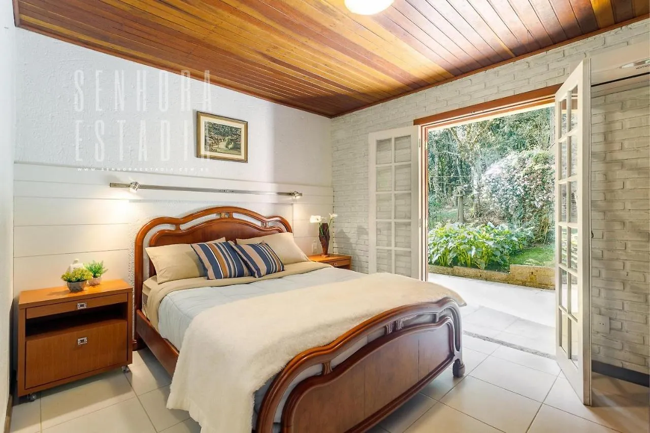 Ferienhaus Casa Merlot Com Lareira Quadra E Vista Para Lago Rancho Queimado Brasilien