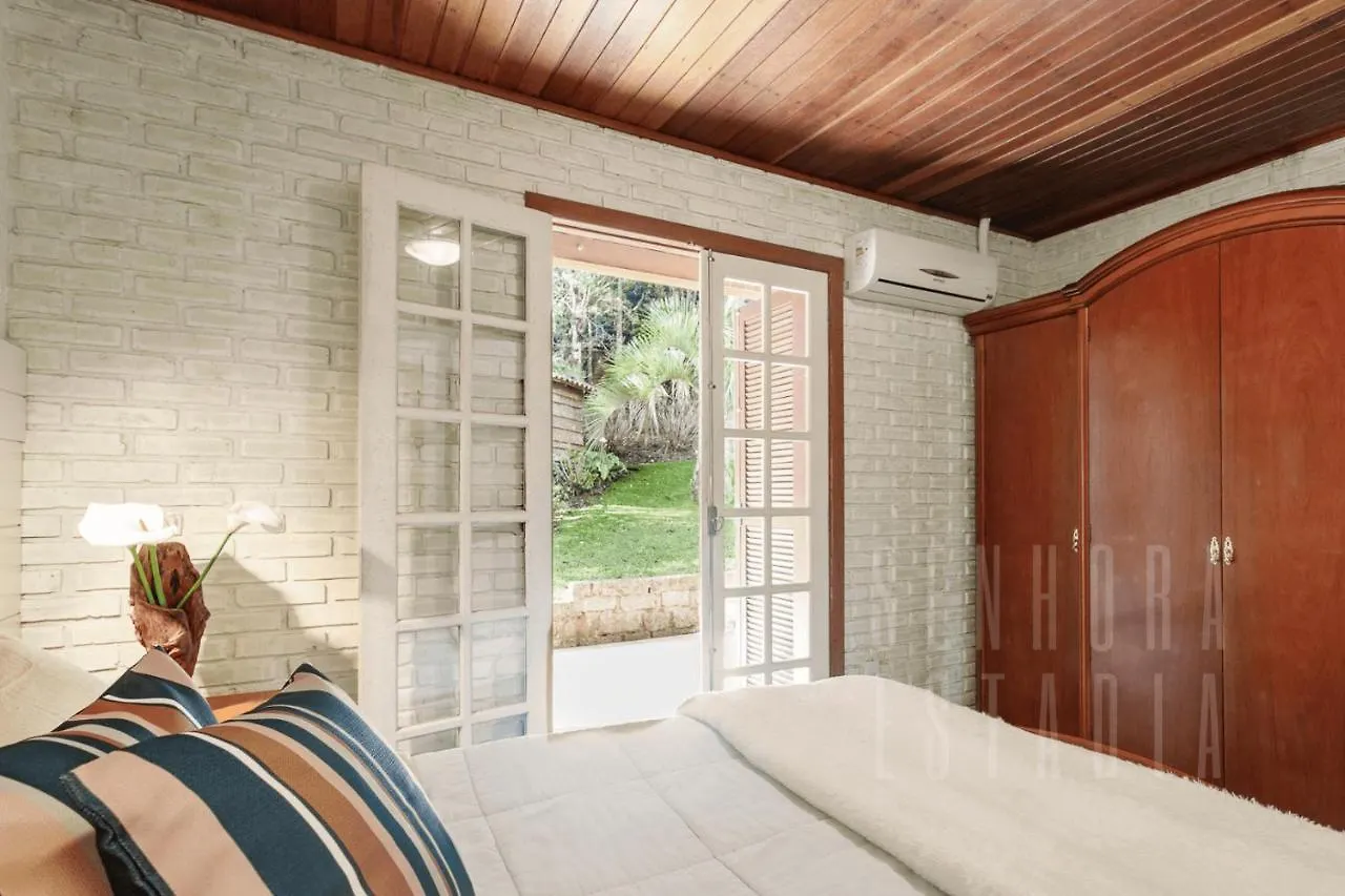 Casa Merlot Com Lareira Quadra E Vista Para Lago Rancho Queimado Brasile
